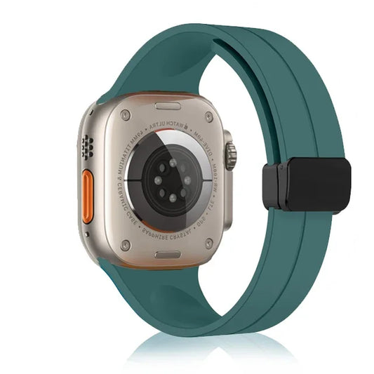 Magnetic Silicone Strap for  Watch Band 44Mm 45Mm 49Mm 40Mm 41Mm 42Mm 38Mm Correa Bracelet Iwatch Series 7 8 Se 6 9 Ultra 2